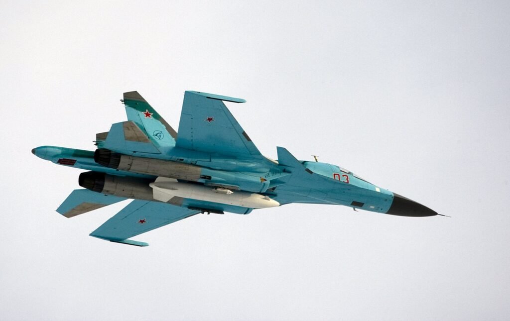 O caça Sukhoi Su-34 da Rússia é uma lenda por um motivo simples