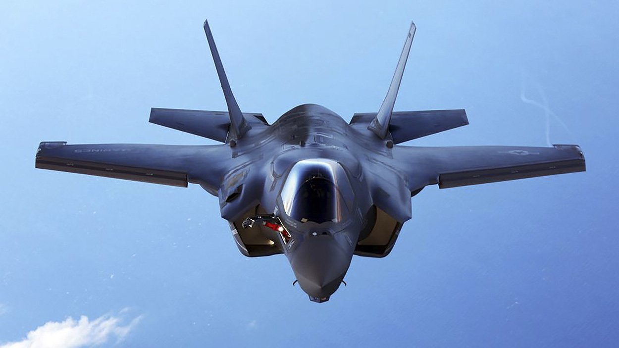 f35
