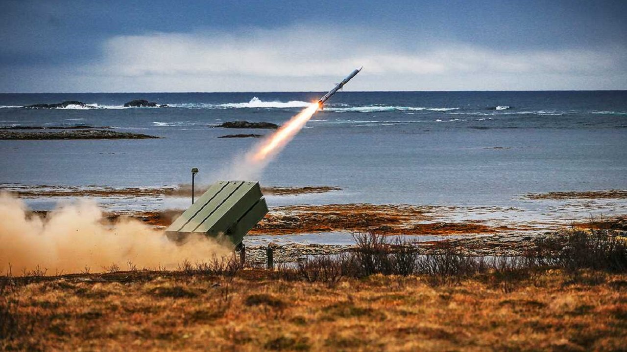 NASAMS O Grande Sistema De Defesa Aérea Esta Indo Para A Ucrânia